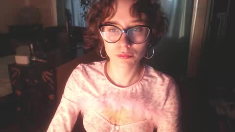 Hella online show from November 19, 9:09 am