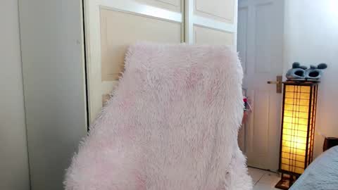 Jane online show from November 25, 2:19 pm