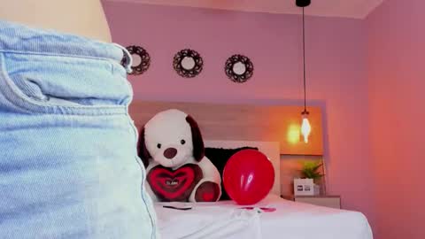 Susan online show from February 19, 5:01 pm