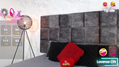 Susan online show from September 18, 9:35 pm