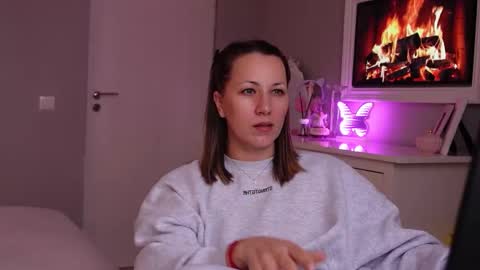 SusanJewel online show from February 17, 10:36 am