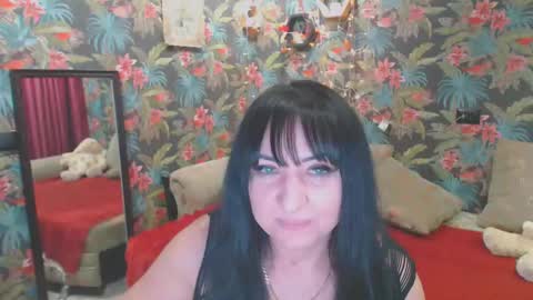 SusanLaNice online show from December 7, 4:58 pm