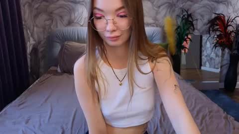 susannjohnson online show from September 11, 12:33 am