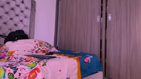 Andrea online show from March 29, 9:58 pm