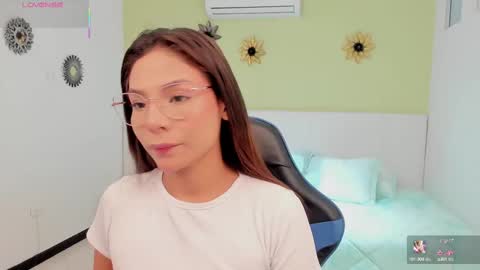 sussy_sweet4u online show from February 23, 7:28 am