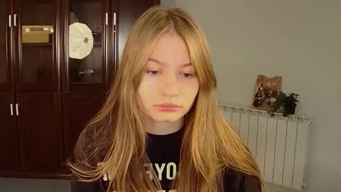 Eva online show from October 29, 9:02 am