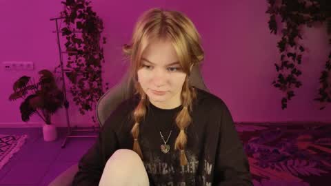 Eva online show from October 17, 1:09 am