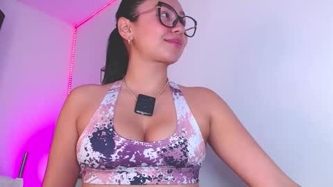 Amy  IG sweeet amy0 online show from September 20, 5:44 pm