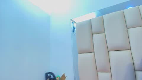 Amye  online show from February 4, 7:06 pm