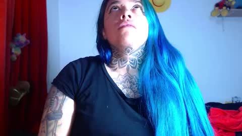 Bubbles online show from December 1, 2:15 am