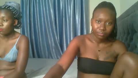 Camila online show from October 29, 2:53 pm