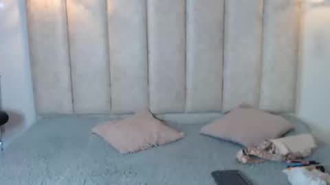 sweet celeste online show from November 27, 5:32 am