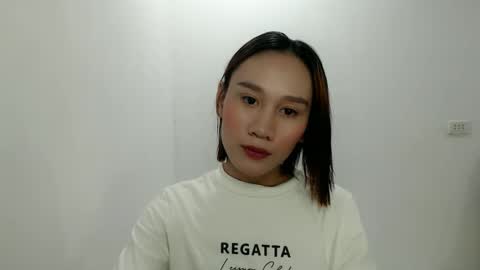 sweet_crissa4007 online show from February 27, 1:49 am