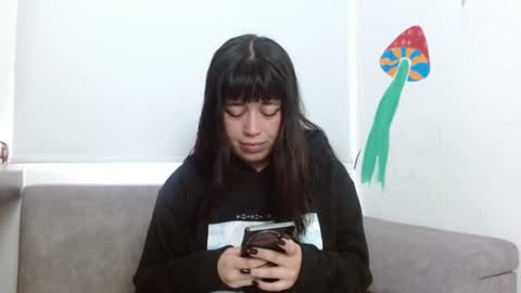 sweet_ferr online show from July 15, 6:23 pm