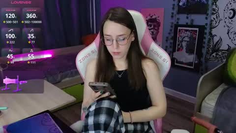 Alice online show from January 19, 3:46 am