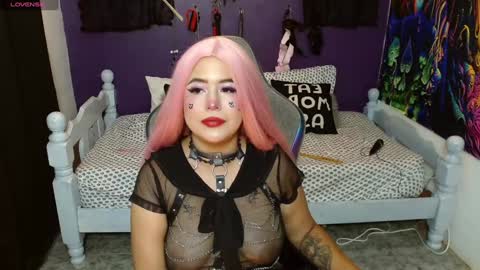 elizabeth grey online show from January 2, 11:27 pm