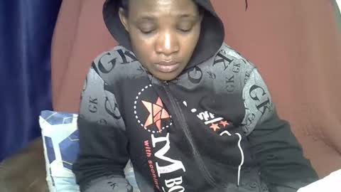 sweet_lessly online show from February 7, 2:04 am