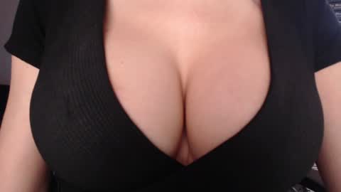 Jen online show from February 21, 7:20 am