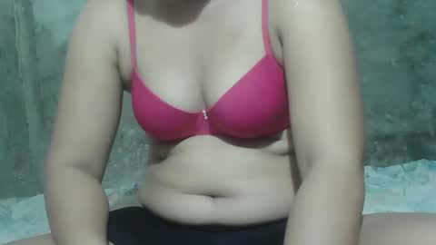 sweet_lily0613 online show from February 19, 2:55 am