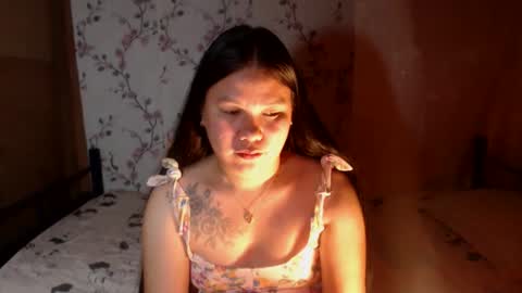 Dimple online show from December 18, 3:39 pm