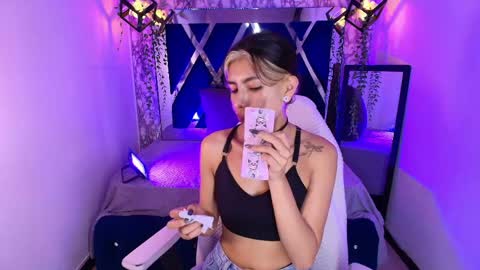  Daniela  online show from April 15, 11:55 am