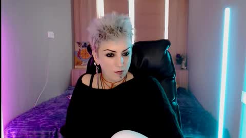 sweet_n_strong online show from February 20, 7:43 am