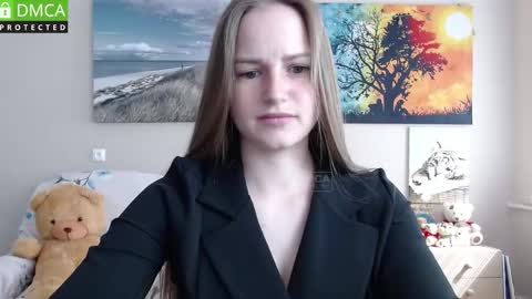 Jessika online show from April 16, 11:10 am