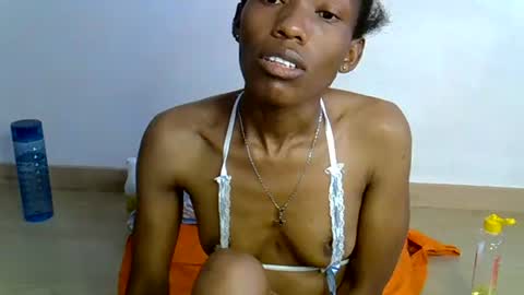 sweet_sinful online show from July 3, 9:48 am