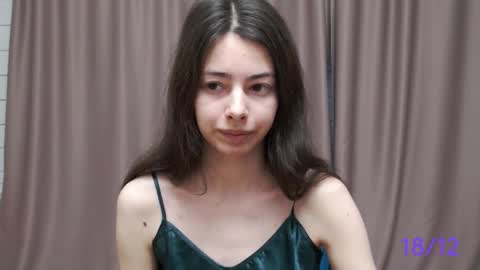 Angel online show from December 18, 10:51 am