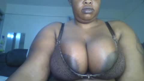 sweetbaby46 online show from April 28, 2:27 am