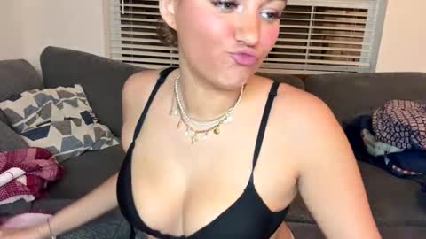 Brittanie online show from October 8, 1:21 am