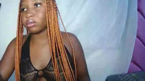 sweetcoochiex online show from September 19, 11:15 pm