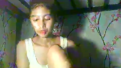 sweetdimple69 online show from October 27, 5:14 am