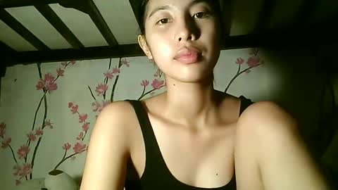 sweetdimple69 online show from October 31, 7:23 am