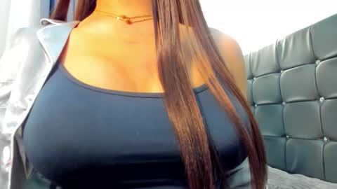 mercedes online show from January 6, 6:33 pm