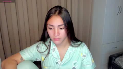 mallow online show from January 12, 12:33 pm