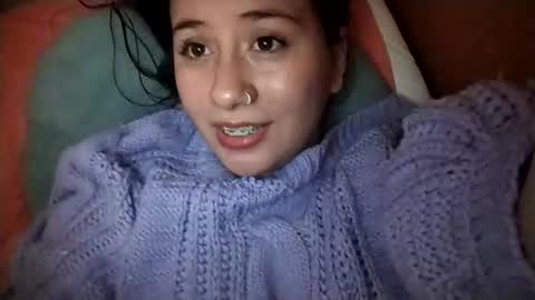 Ana Mara  i cant Make noise My family is here  online show from February 9, 4:59 am