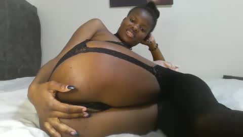 sweetie lee online show from September 29, 4:06 am