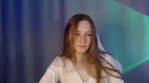 Annie online show from January 15, 9:09 pm