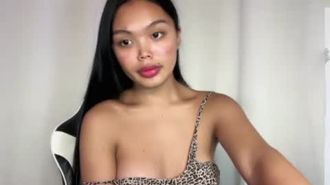 Zaima online show from November 21, 6:43 pm