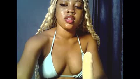 sweetmila9 online show from February 25, 7:07 am