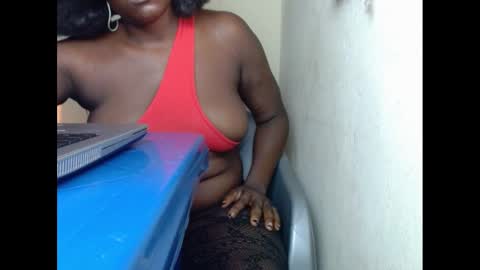 sweetnectarx online show from February 25, 6:25 am