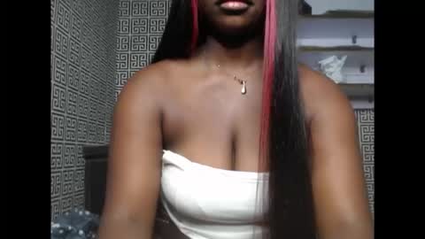 sweetnectarx online show from October 18, 12:14 am