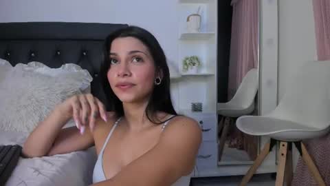 sweetnicky1 online show from July 28, 2:13 pm