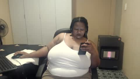 sweetnoziexxx online show from November 11, 6:31 am