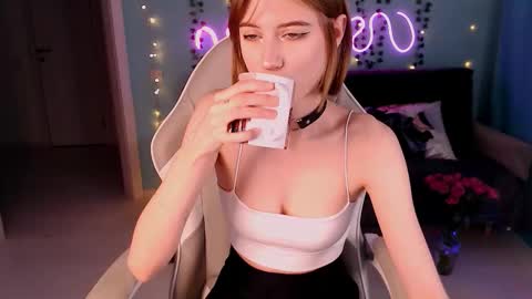 sweetrichal online show from October 3, 9:09 pm