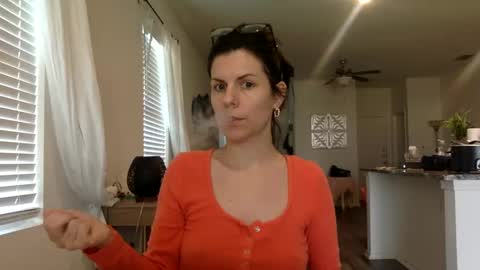 sweetriddance online show from September 20, 3:10 pm