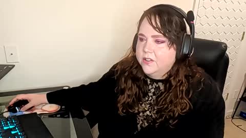 Jezebel online show from November 6, 10:21 am