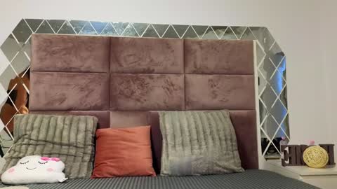 SweetScribe online show from December 4, 6:44 am