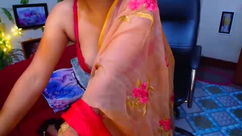 SweetSour online show from December 1, 2:37 am